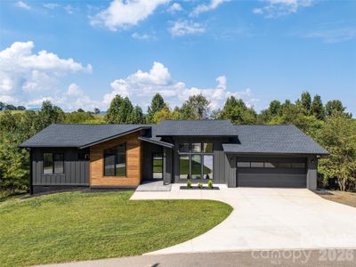 New construction Single-Family house 4 Tremorra Trl, Unit 17, Leicester, NC 28748 - image