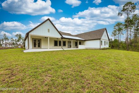 New construction Single-Family house 36199 Pitch Ln, Hilliard, FL 32046 - image