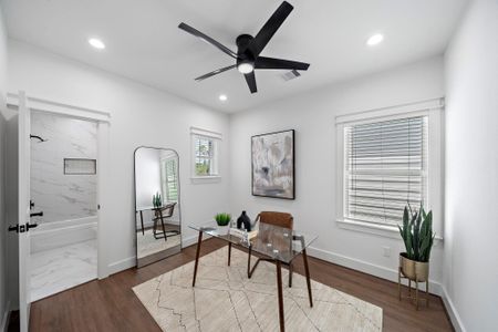 New construction Single-Family house 1501 De Soto St, Unit 6130, Houston, TX 77091 - image 11