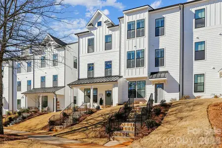 New construction Townhouse house 624 District Ct, Fort Mill, SC 29708 - image