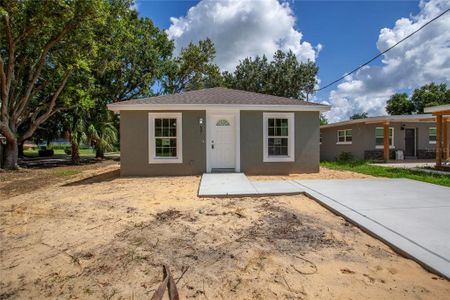 New construction Single-Family house 601 Avenue S Ne, Winter Haven, FL 33881 - photo 0