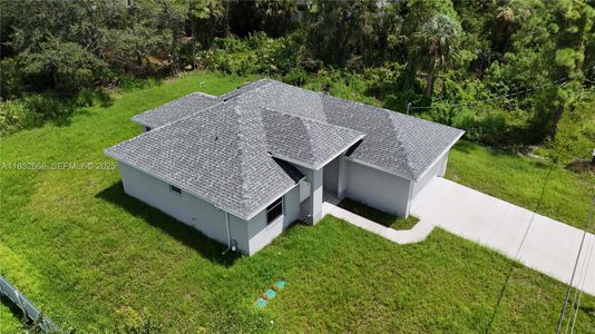 New construction Single-Family house 739 Sunrise Blvd, Lehigh Acres, FL 33974 - image