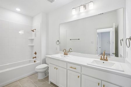 New construction Townhouse house 1402 Marsh Ln, Frisco, TX 75033 - image 7