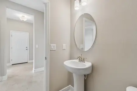 New construction Single-Family house 38462 Tobiano Lp, Dade City, FL 33525 plan Casanova - image 6