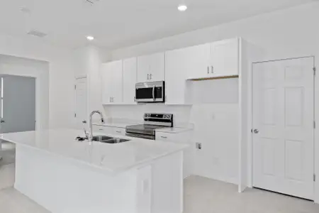 New construction Single-Family house 1194 Atlantic Ave, Fruitland Park, FL 34731 plan Delight - image 6