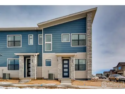 New construction Townhouse house 2771 Bear Springs Cir, Longmont, CO 80503 - image