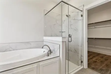 New construction Single-Family house 152 Swan Lake Dr, Waxahachie, TX 75165 plan Yukon - image 11