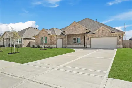 New construction Single-Family house 11714 Old Fashion Cir, Mont Belvieu, TX 77535 plan Austin - image