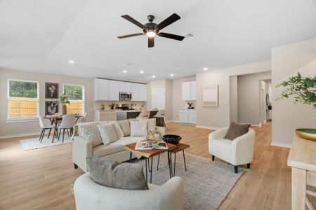 New construction Single-Family house 21109 Santa Paula Ave, Lago Vista, TX 78645 - image 12