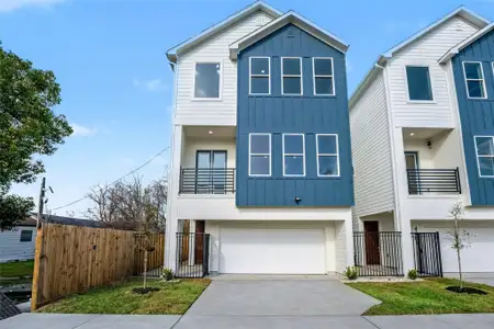 New construction Single-Family house 4107 Dreyfus St, Houston, TX 77021 - image