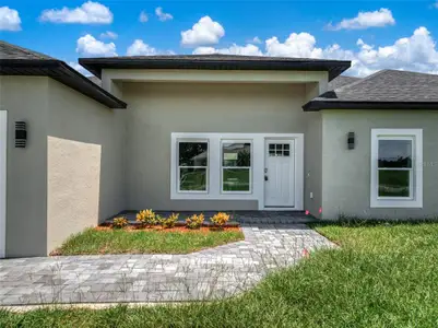 New construction Single-Family house 8732 Hampshire Dr, Sebring, FL 33876 - image