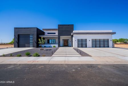 New construction Single-Family house 1672 E Powell Way, Gilbert, AZ 85298 - photo 0