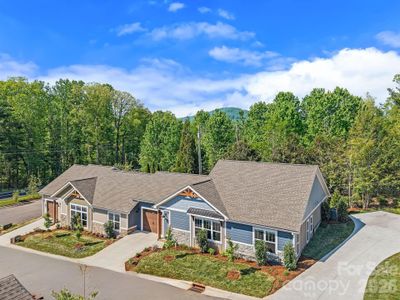 New construction Townhouse house 10 Heartleaf Cir, Arden, NC 28704 - image