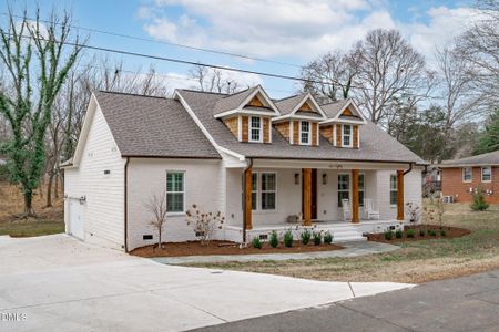 New construction Single-Family house 680 Latimer St, Hillsborough, NC 27278 - image