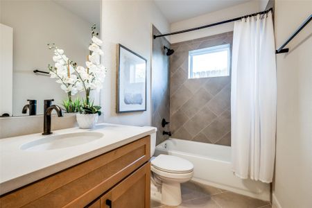 New construction Single-Family house 6514 Old Olive Tree Dr, Houston, TX 77091 - image 3