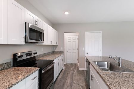 New construction Single-Family house 5512 Taverna Lp, Winter Haven, FL 33884 plan Catalina - image 11