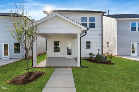 New construction Single-Family house 761 Portland Rose Dr, Knightdale, NC 27545 plan Longleaf - image