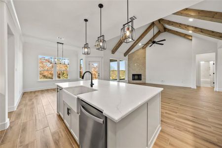 New construction Single-Family house 605 Acorn Wy, Weatherford, TX 76085 - image 15