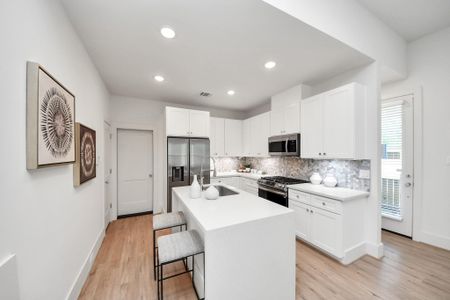 New construction Single-Family house 1053 Glenn Ave, Houston, TX 77088 - image 7