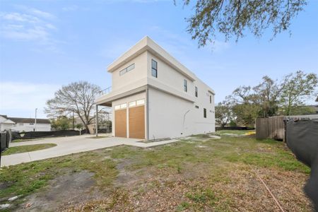 New construction Single-Family house 5030 Braesheather Dr, Houston, TX 77096 - image