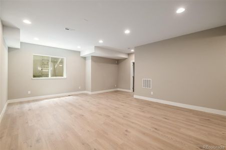 New construction Multi-Family house 6930 East Lowry Boulevard, Unit F2P10, Denver, CO 80230 ATLAS SERIES END UNIT WITH MAIN LEVEL PRIMARY SUITE- photo 20 20