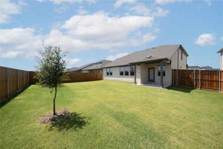 New construction Single-Family house 860 Jacquelyn Dr, Little Elm, TX 75068 plan Cascade - image