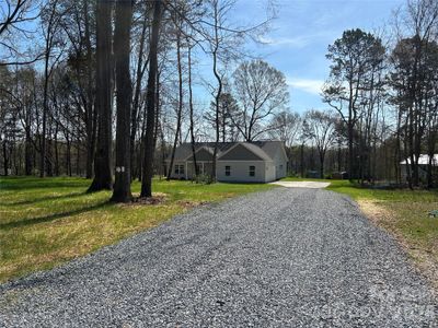 New construction Single-Family house 316 Sunrise Cir, Shelby, NC 28150 - image