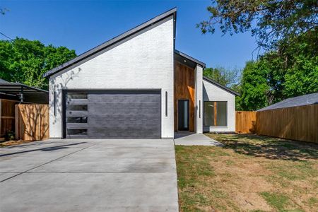 New construction Single-Family house 2229 Varsity Dr, Grand Prairie, TX 75051 null- photo 0