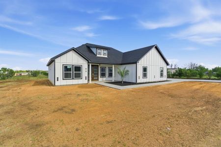 New construction Single-Family house 8212 Moyer Ct, Joshua, TX 76058 - image