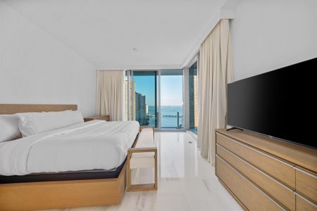 New construction Condo house 300 Biscayne Blvd, Unit 2004, Miami, FL 33131 - image 7