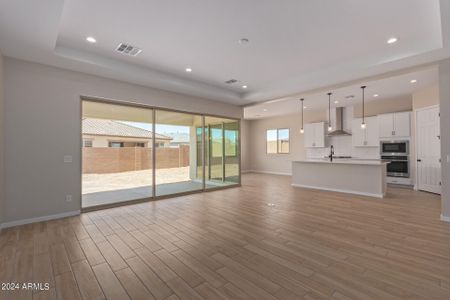 New construction Single-Family house 23942 N 171St Dr, Surprise, AZ 85387 Pomona- photo 7 7