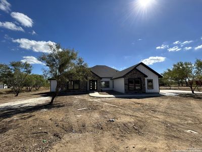 New construction Single-Family house 116 Hidden Ranch Ct, Floresville, TX 78114 - photo 0