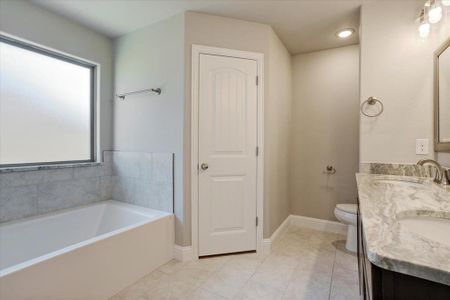 New construction Single-Family house 2032 Wyldewood Wy, Sherman, TX 75092 plan The Tennessee - image 7