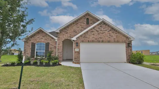 New construction Single-Family house 404 Fields Forest Ln, Dayton, TX 77535 plan Kimbell - image