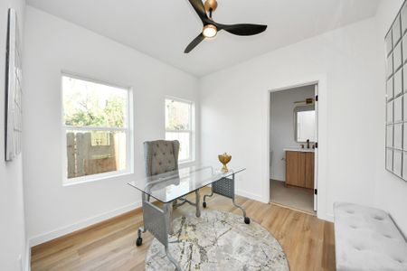 New construction Single-Family house 1216 E 34Th St, Unit A, Houston, TX 77022 - image 8