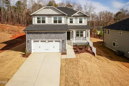 New construction Single-Family house 611 Melrose Ct, Sanford, NC 27330 - image