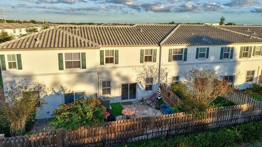 New construction Townhouse house 4668 Nw 120Th Wy, Coral Springs, FL 33076 - image