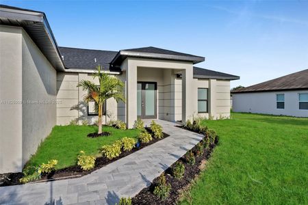 New construction Single-Family house 1520 Nw 36Th Pl, Cape Coral, FL 33993 - image