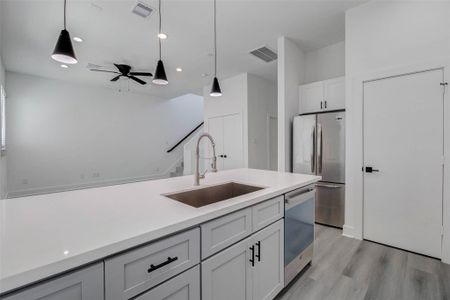 New construction Single-Family house 841 Rachel St, Unit C, Houston, TX 77091 - image 5