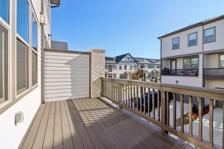 New construction Townhouse house 3879 Allegretto Cir, Atlanta, GA 30339 Legato- photo 3 3