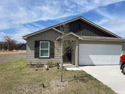 New construction Single-Family house 260 Peace Lily Wy, Tolar, TX 76476 plan Lincoln - image