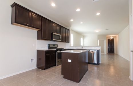 Kitchen with Optional Island