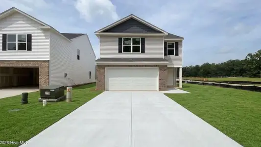 New construction Single-Family house 2100 Montalvan Dr, Greenville, NC 27834 plan Manning - Express - image
