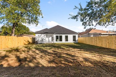 New construction Single-Family house 3607 Maybeth St, Dallas, TX 75212 null- photo 25 25