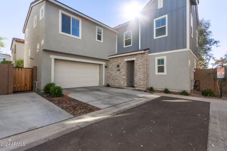 New construction Single-Family house 1315 W Bluejay Drive, Chandler, AZ 85286 - photo 0 0