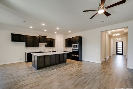 New construction Single-Family house 475 Orchard Way, New Braunfels, TX 78132 - photo 17 17