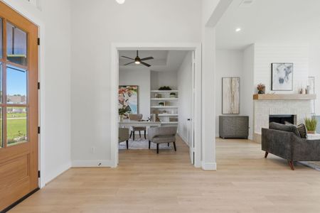 New construction Single-Family house 25231 Pleasant Retreat Ct, Montgomery, TX 77356 - image 11