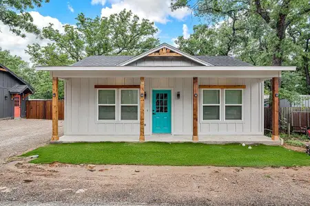 New construction Single-Family house 91 Live Oak St, Alvarado, TX 76009 - image