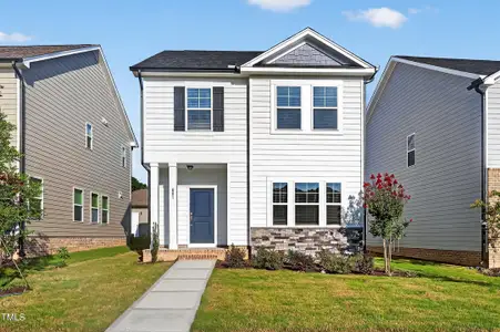 New construction Single-Family house 801 Portland Rose Dr, Knightdale, NC 27545 Magnolia- photo 0