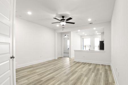 New construction Townhouse house 18909 Schultz Ln, Unit 1002, Round Rock, TX 78664 plan Blanco - image 17